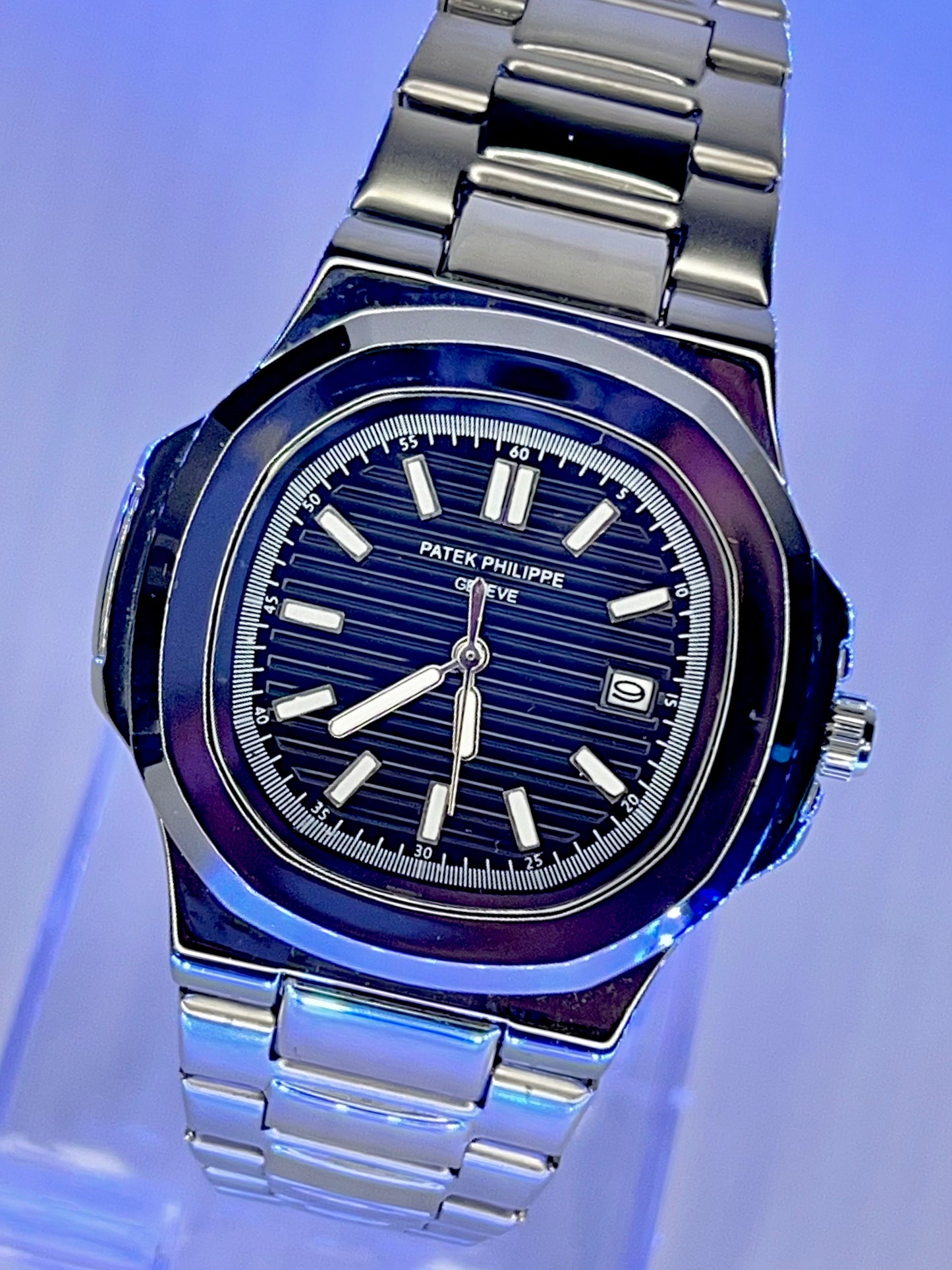 Patek Philippe Nautilus - Black Dial | Silver Chain