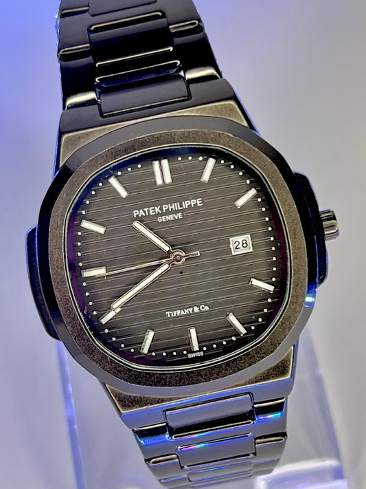 Patek Philippe Nautilus - Black Dial | Black Chain