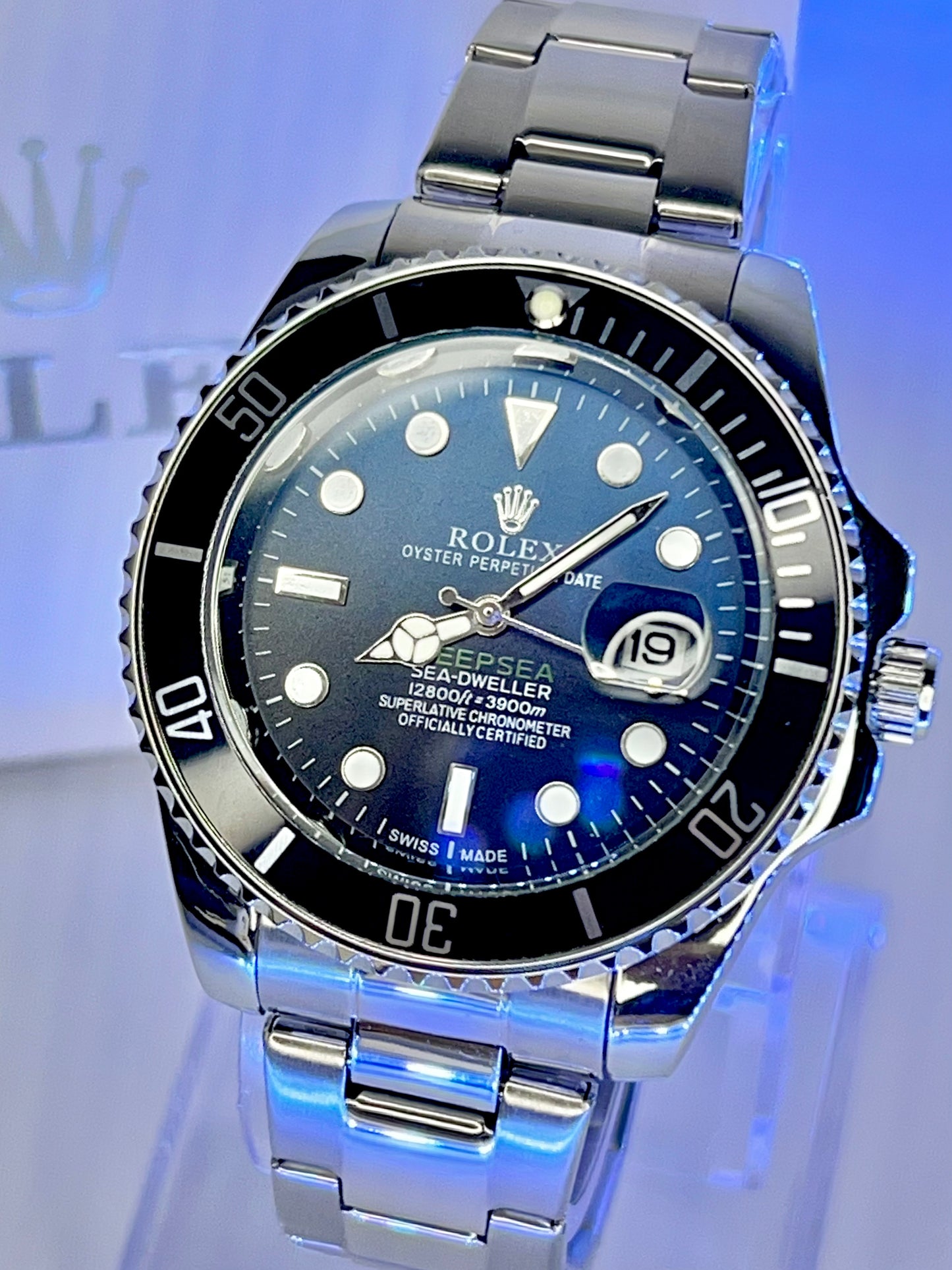 Rolex Submariner – Black Dial | Black Bezel | Silver Chain
